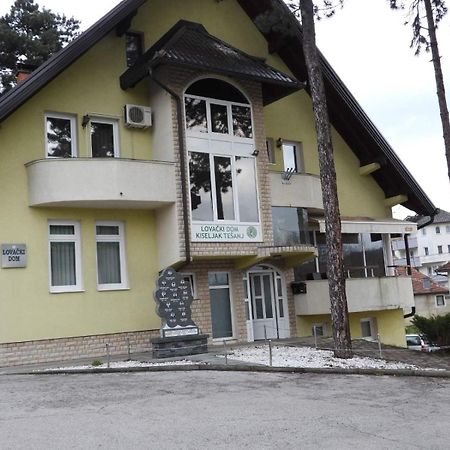 Restoran&Motel And Apartmants Lovacka Prica Tesanj Eksteriør bilde
